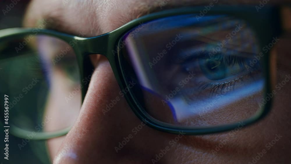 Poster Super Close-up Portrait of Software Engineer Working on Computer, App Reflecting in Glasses. Digital Developer Working on Innovative e-Commerce Application with Machine Learning, AI, Big Data