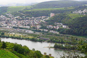 Blick auf Kloster Rupertsberg in Bingen am Fluss Nahe