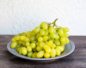 Fresh Organic Grapes . Seedless grapes for raisins