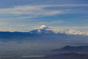 volcano pico de orizaba the highest mountain in Mexico, the Citlaltepetl