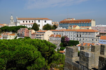 Fototapeta premium Portugal Lisbon - Castle of Sao Jorge overlooking the historical centre