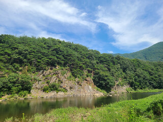 When I traveled to Mungyeong, the valley in front of the dorm.