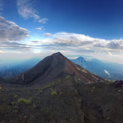 Naklejka premium Perfect mountain summit scenery in Mount Agung Bali Indonesia