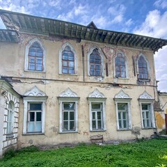 Obraz premium Old house in Altufyevo in Moscow
