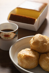 coffee and dessert