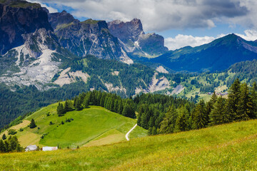 Fototapeta na wymiar Wonderful summer view of the Dolomites, Italy