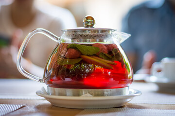 teapot with tea