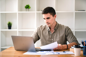 Naklejka premium business man seriously analyzing business data, clear, hard work, busy, business bankruptcy, low profit
