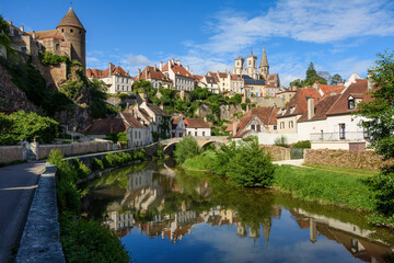 Fototapeta na wymiar Semur en Auxois, Burgundy, France