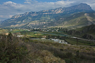 Fototapeta na wymiar View of the mountain village Bylym.