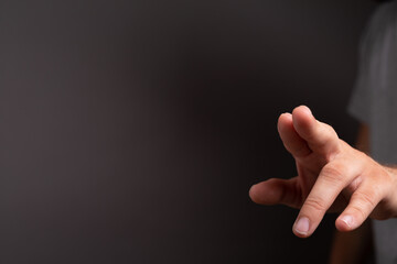 Obraz premium Businessman pointing his finger.