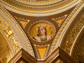 Obraz premium St. Stephen's Basilica interior, Budapest