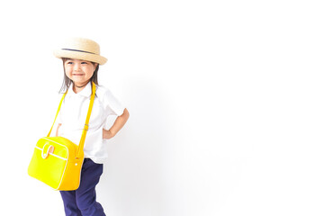 幼稚園に行く子供