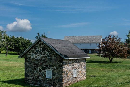 Ice House and Barn, The Josiah Benner Farm, Gettysburg National Military Park, Pennsylvania, USA