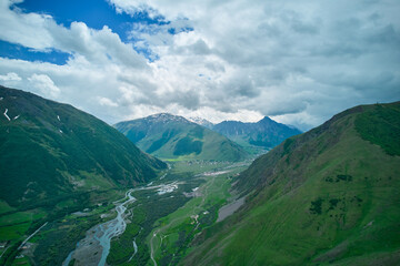 Fototapeta premium Stepantsminda Mountains