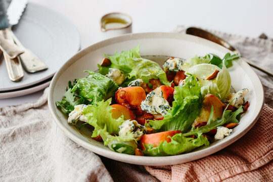peach, almond and blue cheese salad