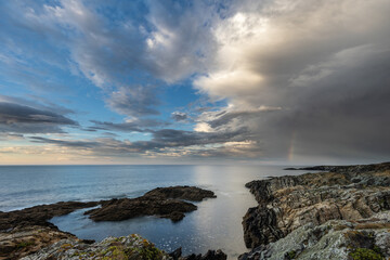 Evolution of the storm on the Cantabrian coast until the spectacular multicolored sunset!