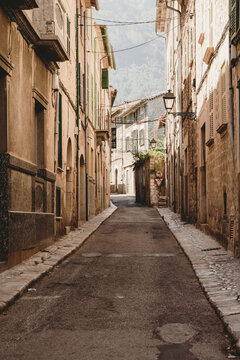 Beautiful Mediterranean street - Soller, Mallorca