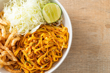 Chinese Yunnan Noodles or Kwa Meng