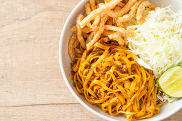 Chinese Yunnan Noodles or Kwa Meng