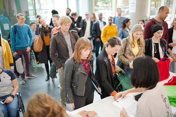 Peoplesigning up for conference