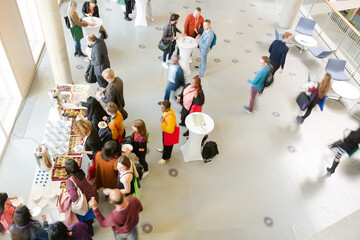 Obraz premium People talking during conference break