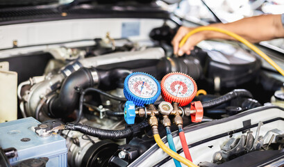 Car air conditioner check service, leak detection, fill refrigerant.Device and meter liquid cooling in the car by specialist technicians.	