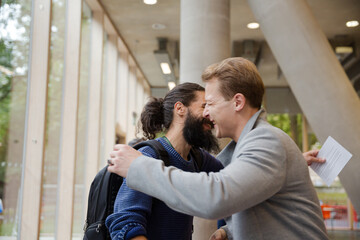 People talking during conference break