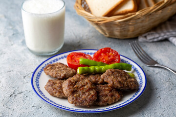 Traditional Turkish food; Turkish meatballs, Turkish name; Akcaabat kofte)