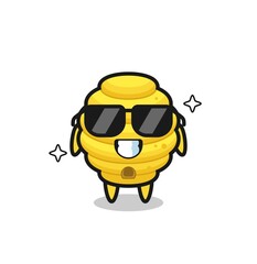 Naklejka premium Cartoon mascot of bee hive with cool gesture