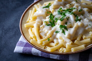 Delicious dishes; Cheese Sauce Pasta (Turkish name; peynirli makarna)
