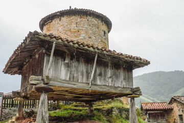 Typical Asturian granary in the town of Bandujo - obrazy, fototapety, plakaty