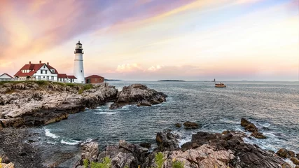 Zelfklevend Fotobehang Panoramic view of the Portland Head Lighthouse at sunset. Cape Elizabeth, Maine, USA. © Rixie