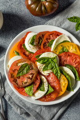 Healthy Homemade Heirloom Tomato Caprese Salad