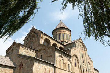 Fototapeta na wymiar Svetitschoveli cathedral in Mtskheta. Mtskheta is the former capital of Georgia, before Tbilisi became the capital
