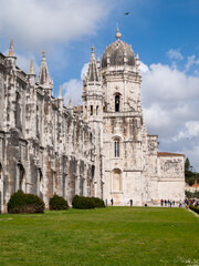 Fototapeta na wymiar Jeronimos Monastery in Belem, Lisbon