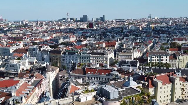 Wien Panorama Zoom Schwenk Ost West, Funkturm, Mariahilf, Bick von Haus des Meeres