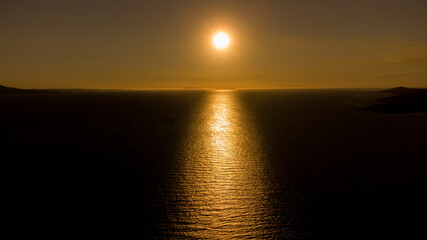 Fototapeta premium sunset over the sea