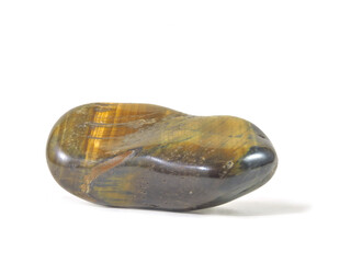 Obraz premium Tigers eye stone on white background