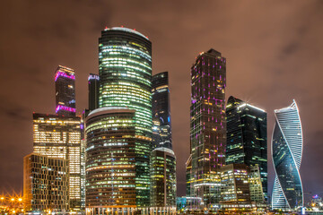 Obraz premium Night view of the business center of Moscow.
