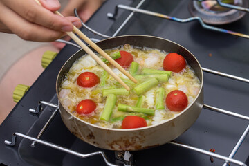 アヒージョ　キャンプ飯　外で過ごす休日　おうちじかん　にんにく料理　おそとごはん