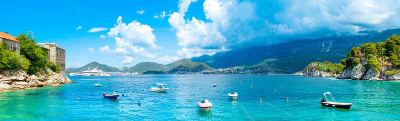 Fototapeta na wymiar Beautiful summer landscape of the Adriatic coast in The Budva Riviera