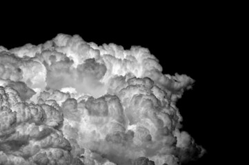 Nube di vapore. Bianco e nero. Contrasto