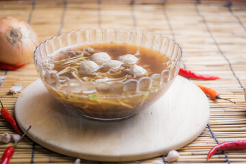 Thai noodles with pork ball