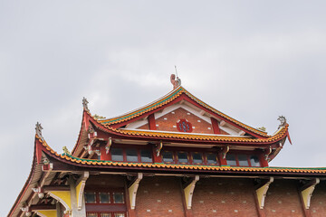 Naklejka premium Details, doors and windows, eaves and corners in traditional Chinese Buddhist Architecture