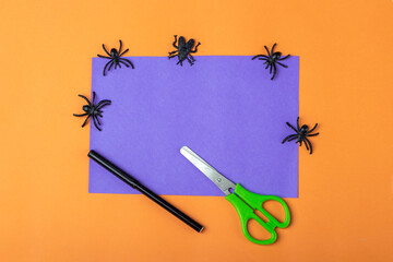 Halloween DIY and kids creativity. Step by step instruction: making purple monster from toilet roll...