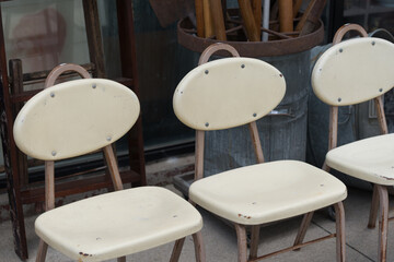 Fototapeta na wymiar vintage chairs