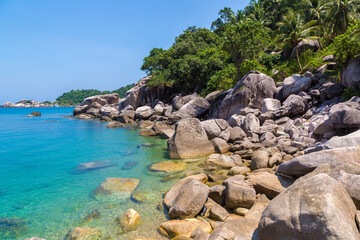 Fototapeta na wymiar Ao Hin Wong Beach at Koh Tao island