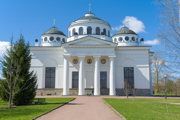 Fototapeta na wymiar Sunny May day at the old St. Sophia Cathedral (1788). Pushkin (Tsarskoe Selo), Russia