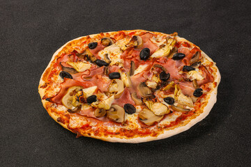 Pizza with artichoke and sausages